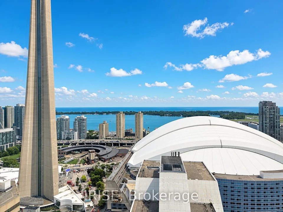 300 Front St W #3412