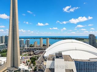 300 Front St W #3412, Toronto, ON M5V 0E9