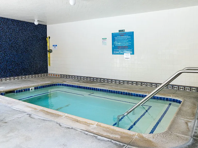11260 Overland Ave #23G — Photo 39