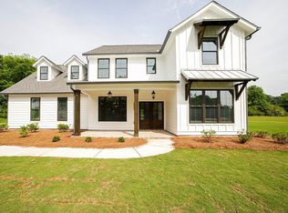 1531 Aqua Rd, Madison, GA 30650