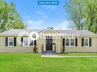 6520 Estele Ave, Louisville, KY 40214