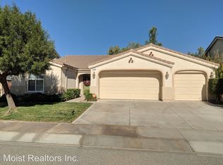 1488 Midnight Sun Dr, Beaumont, CA 92223