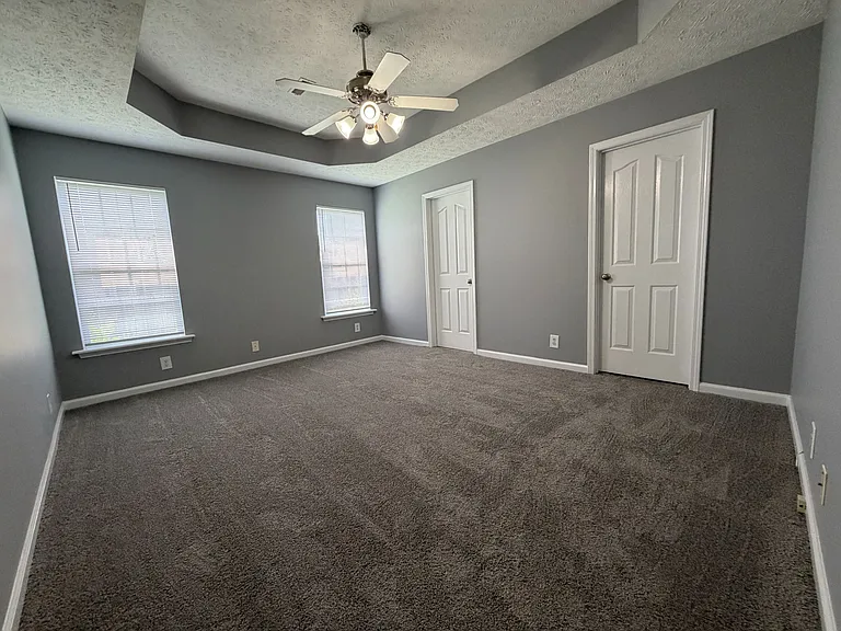 507 Whitewater Ln — Photo 6