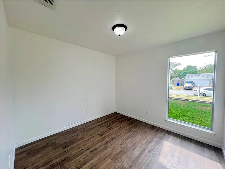 4225 Ambassador Way — Photo 10