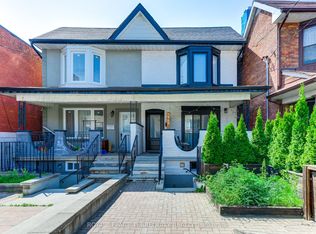 1989 Davenport Rd #2, Toronto, ON M6N 1C5