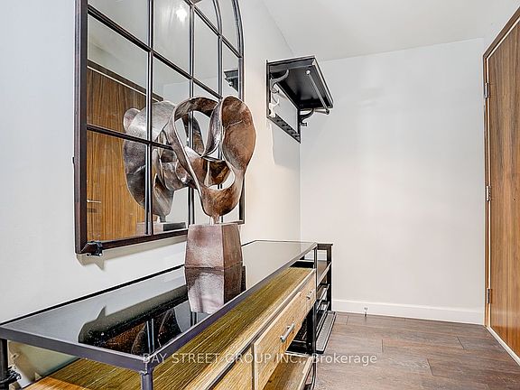3rd image of 95 McMahon Dr #2512