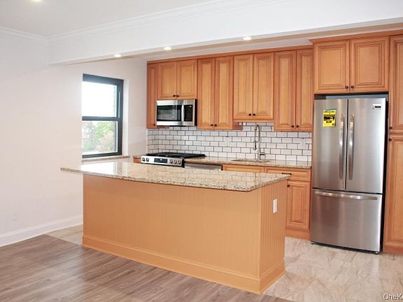 2nd image of 61 White Oak Street #5H