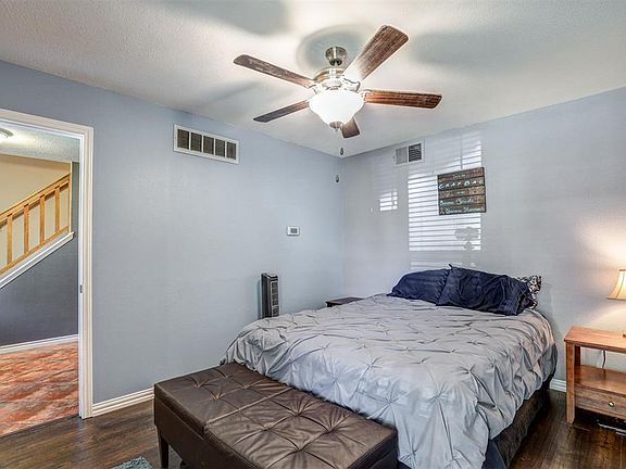 5th image of 7932 Firefly Dr