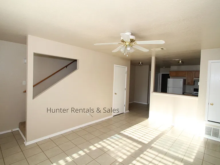 4203D Alan Kent Dr — Photo 11