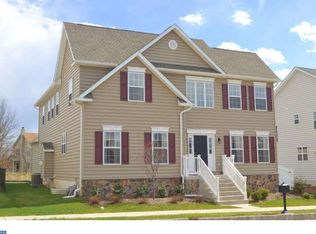 2017 Sunnyvale Dr, Pennsburg, PA 18073