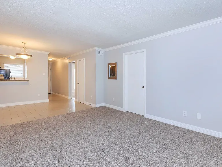 Villas At Braeburn — Photo 46