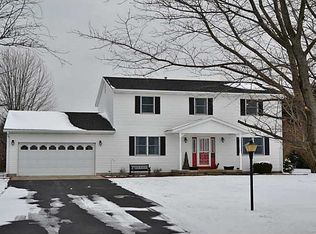 1576 Hinkle Rd, Springfield, OH 45505