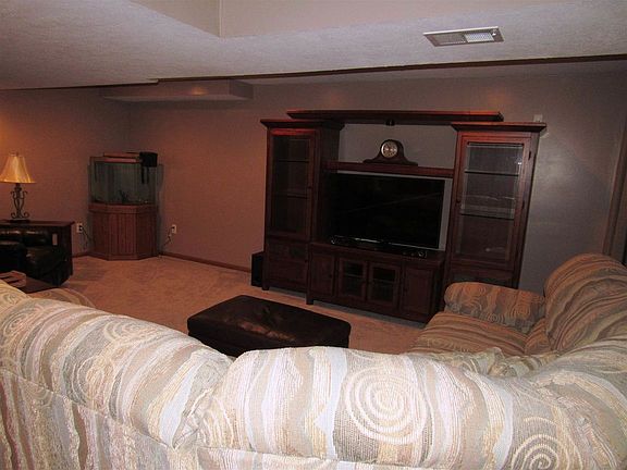 5th image of 58160 Diener Dr