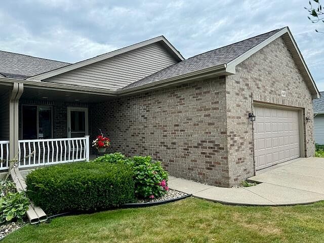 1st image of 469 Bolson DRIVE
