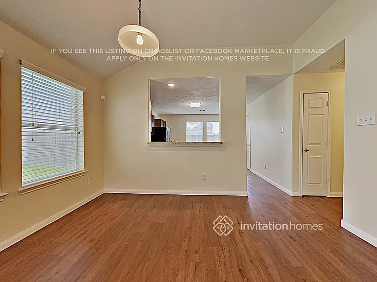 4026 Hawthorne Glen Ct — Photo 8