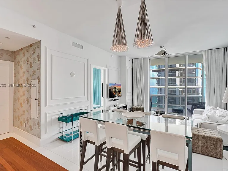 15811 Collins Ave #3302 — Photo 23