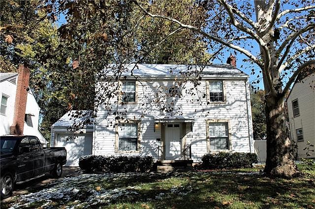 1st image of 3214 E Meyer Blvd