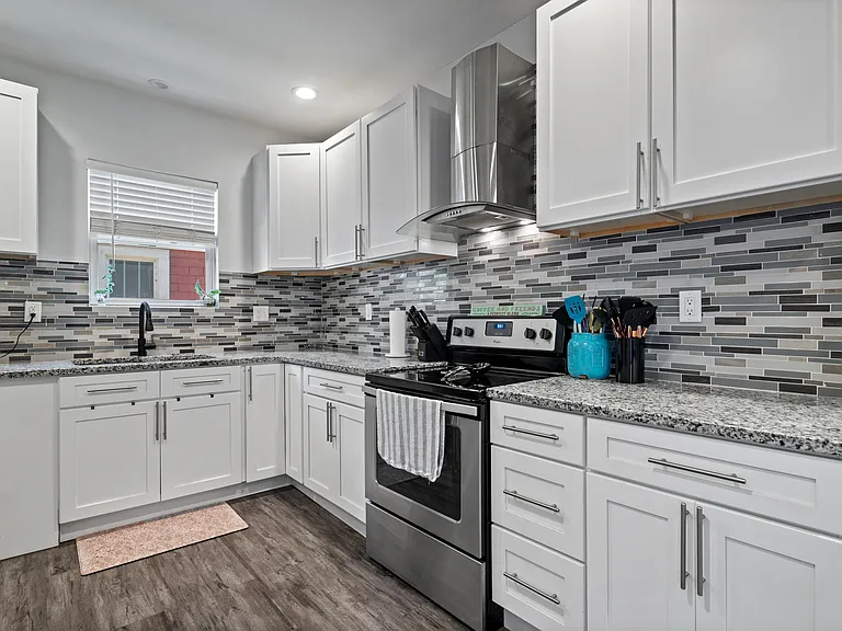 840 N Rural St #1 — Photo 6