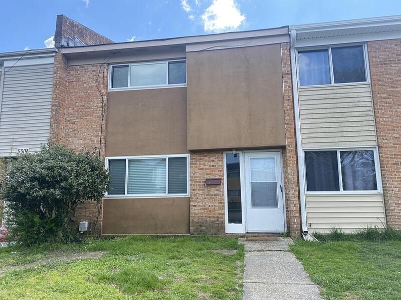 1st image of 3321 Rainier Ct #1