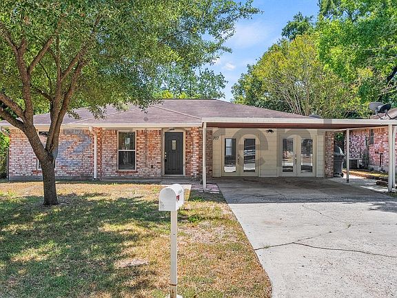 2nd image of 707 Hildred Ave
