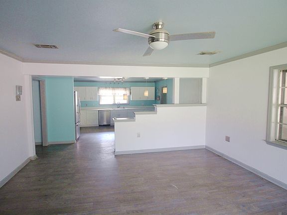 5th image of 5755 Mapleton Dr