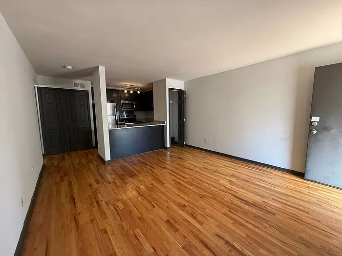 517 Veritas St #14 — Photo 4