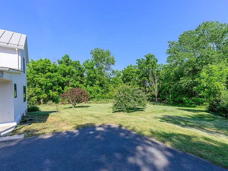 4555 Old Tavern Rd — Photo 25