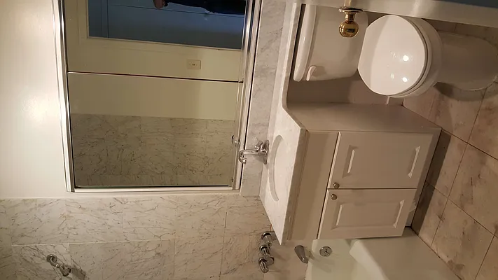 Rented by Maximo Properties | media 6