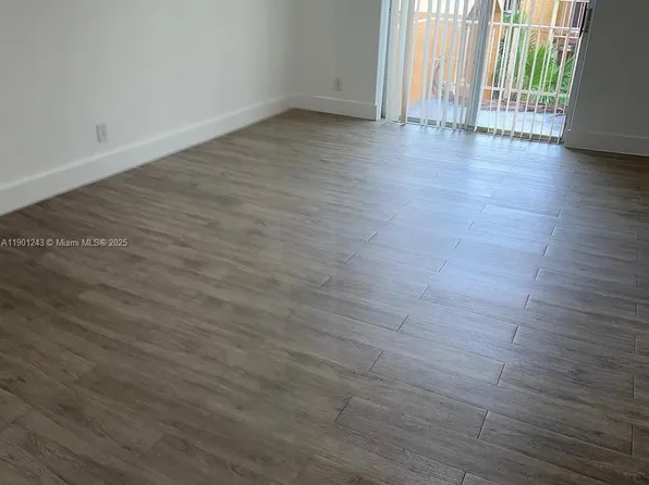 18101 NW 68th Ave, Hialeah, FL