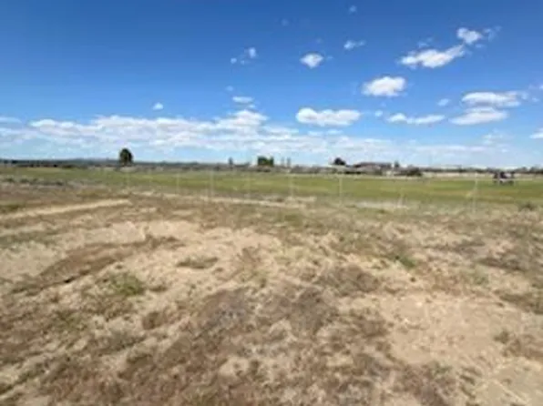 Maple Cir, Christmas Valley, OR 97641