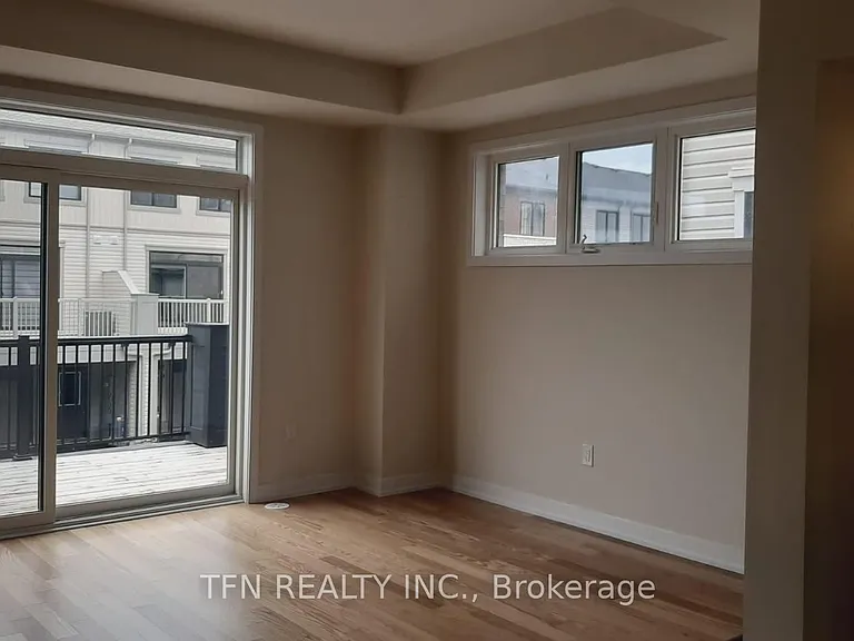 215 Melody Ln — Photo 3