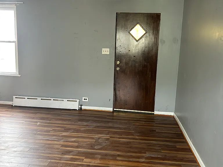 232 Laveer St — Photo 6