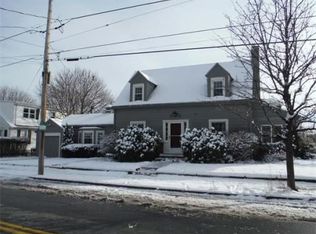 567 Walcott St, Pawtucket, RI 02861