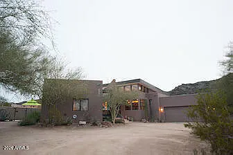 2201 E Euclid Ave Photo 1