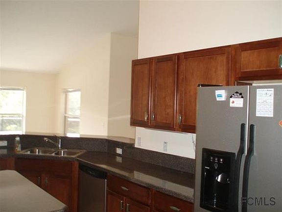 2nd image of 18 Sandpiper Ct