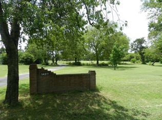 1427 N Joe Wilson Rd, Cedar hill, TX 75104