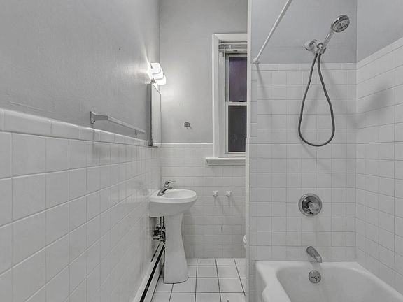 4th image of 189 Wooster St APT 1