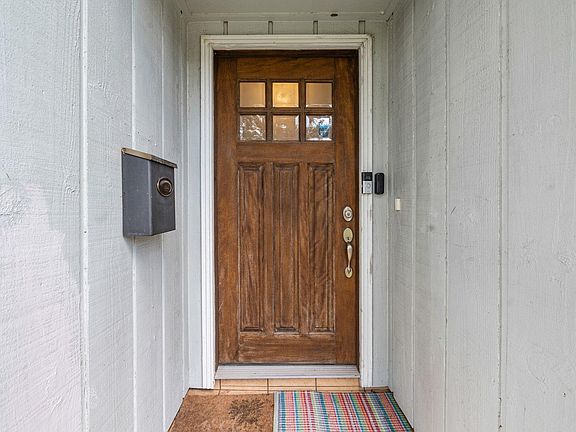 5th image of 11910 Mullins Dr