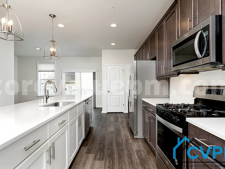 7772 Willow Oak Ct — Photo 8