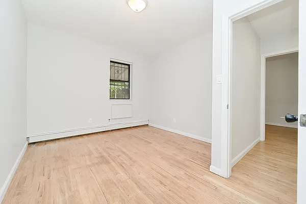 Rented by Owner | media 9