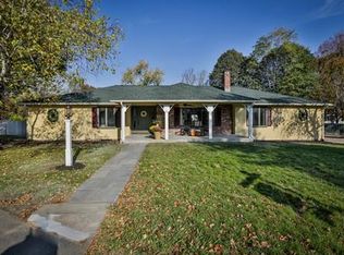 5 Morningside Dr, Woburn, MA 01801