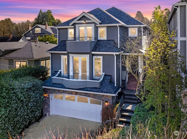 615 N 60th Street, Seattle, WA 98103