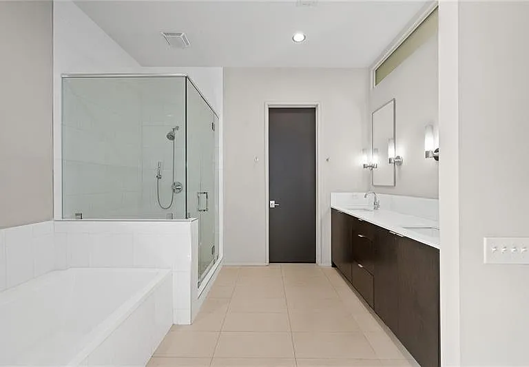 721 Longleaf Dr NE #6 — Photo 22