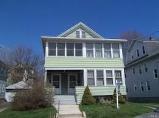 106 Harborview Ave, Bridgeport, CT 06605