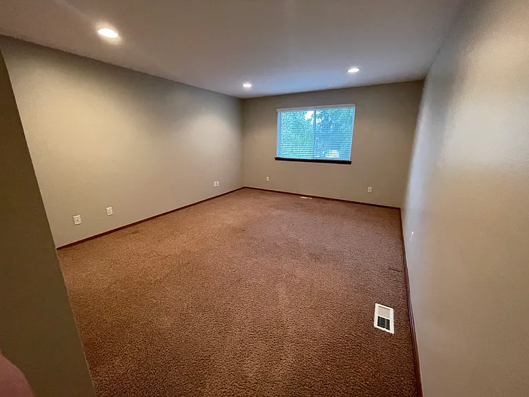 18827 43rd Dr NE #2 — Photo 12