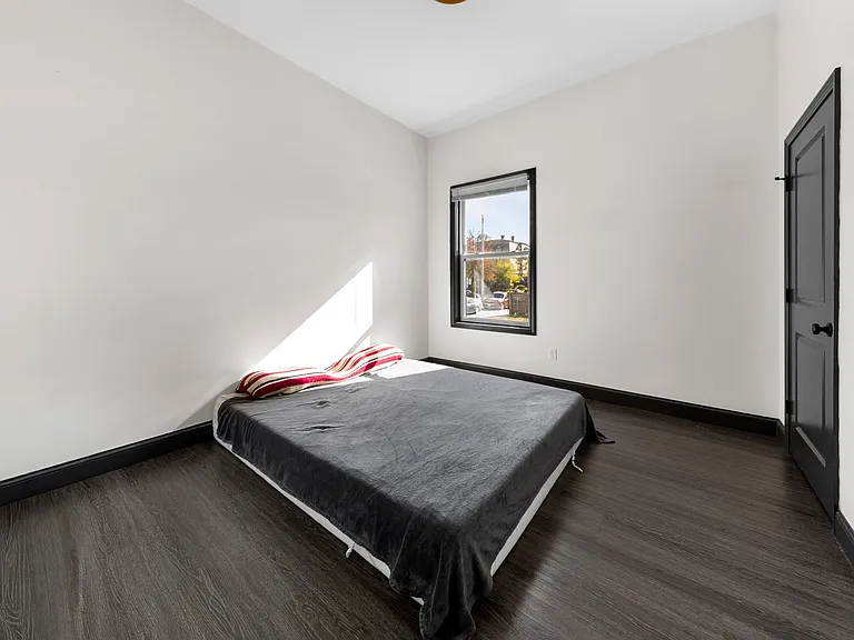 125 Tobey St #1 — Photo 16