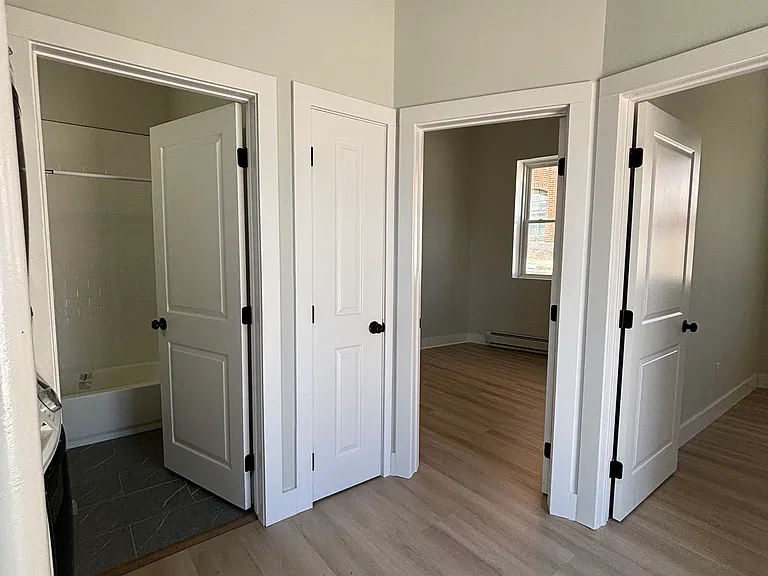 314 Pond St #3 — Photo 6