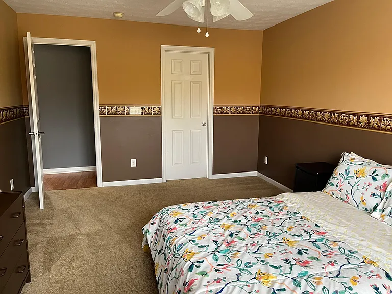 4611 Court Yard Dr #4611 — Photo 7