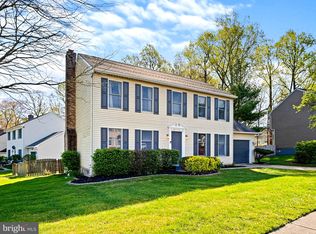 1 Bristol Ct, Newark, DE 19702