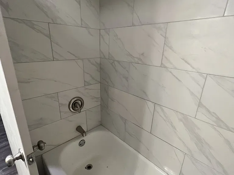 1000 Rambling Oaks Dr #7 — Photo 7